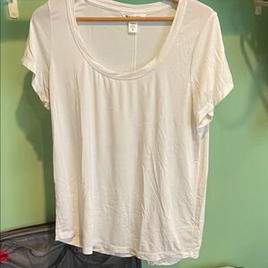Athletes Cream Short Sleeve Scoop Neck Top